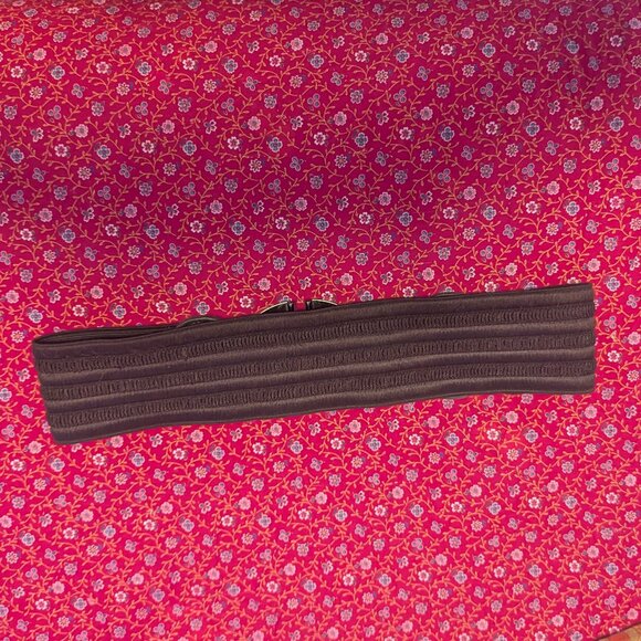 Vintage Stretch Wide Faux Patent Leather Waist Belt Buckle Brown Black - Picture 6 of 8